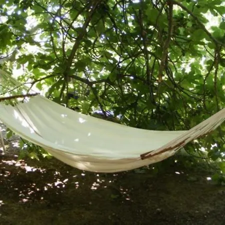Chambres D'hotes Les Sens Ciel Bed & Breakfast *