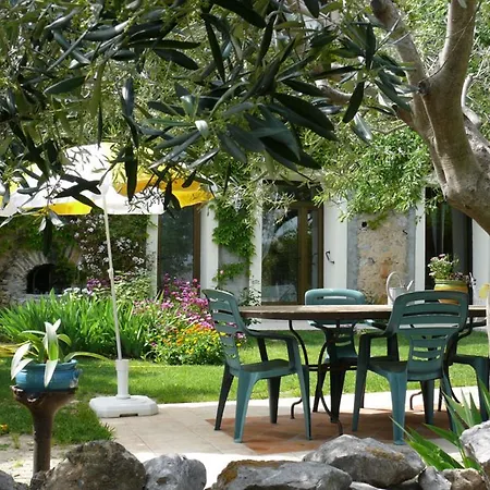 Chambres D'hotes Les Sens Ciel Bed & Breakfast